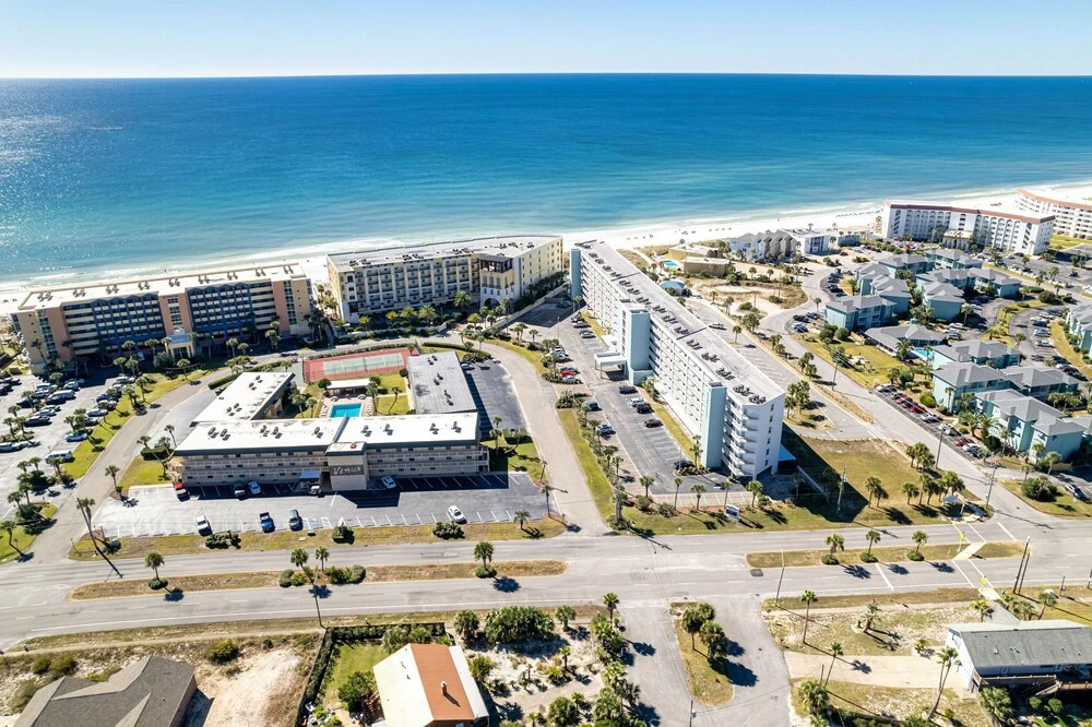 Seacrest 204 2 Bedroom Condo by RedAwning