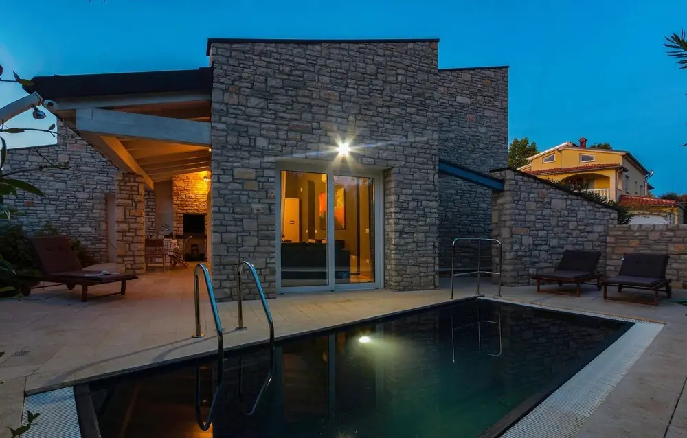 Pet Friendly Home In Fazana