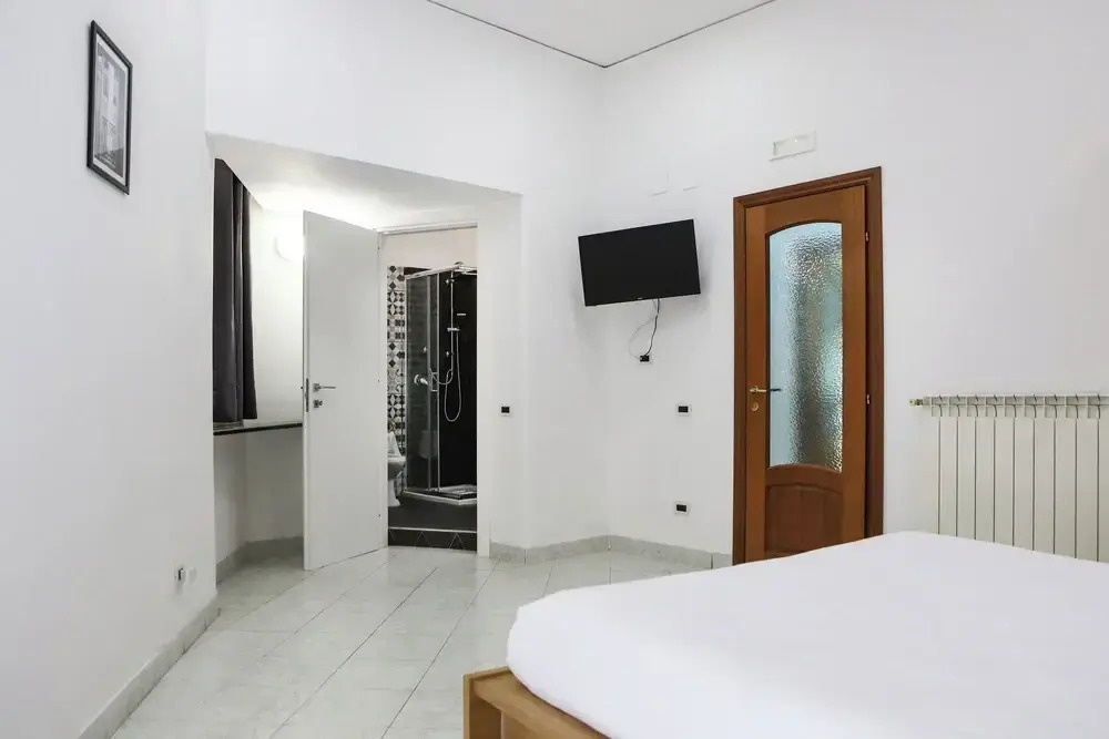 Modern Apartment at Piazza del Gesu'