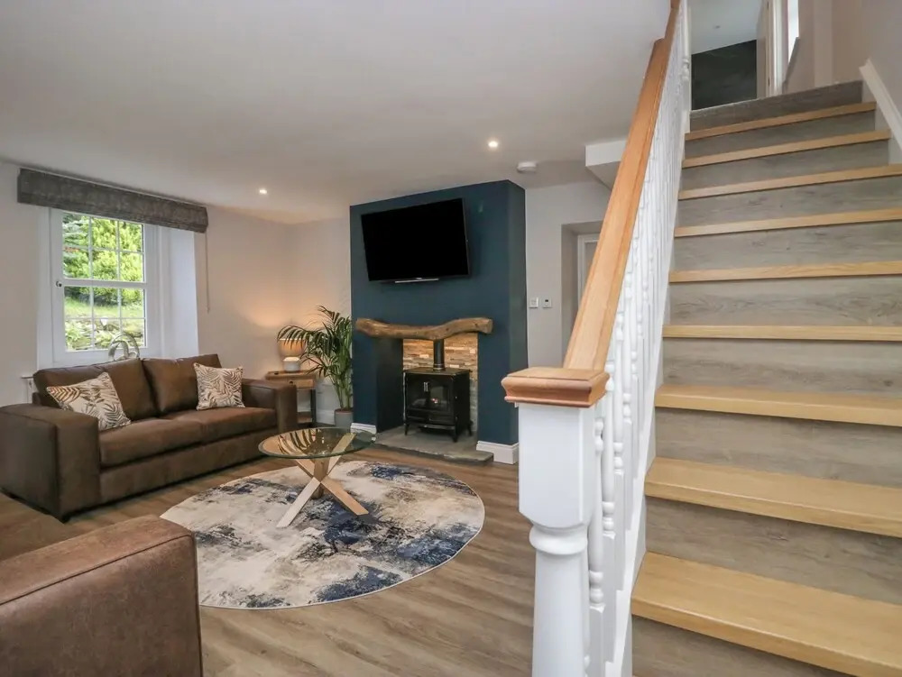 Garden Cottage No 1