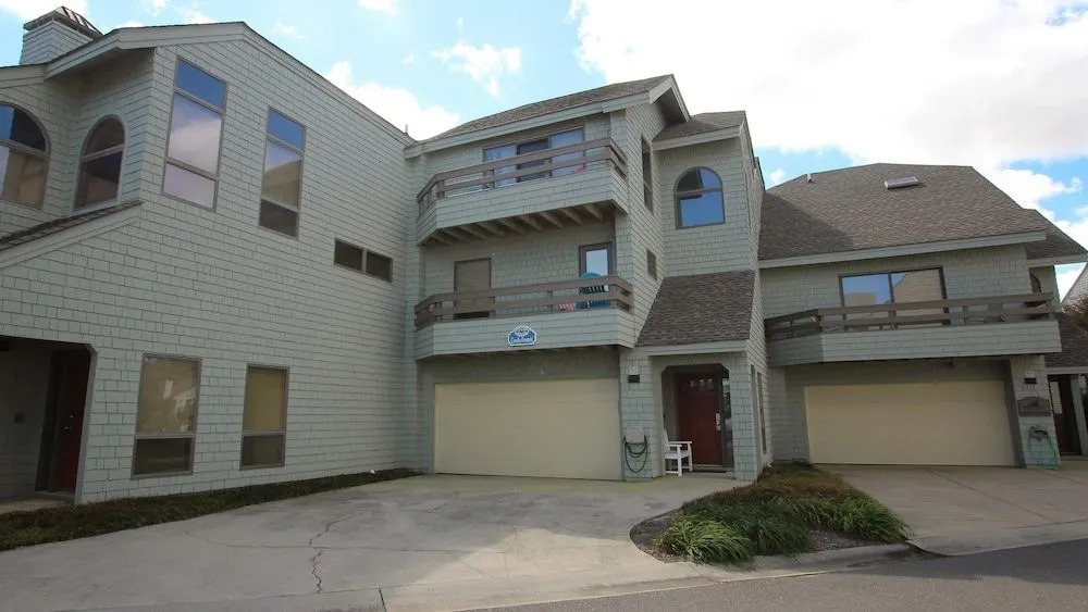 Corolla Dreamin'  - 3 Br Home