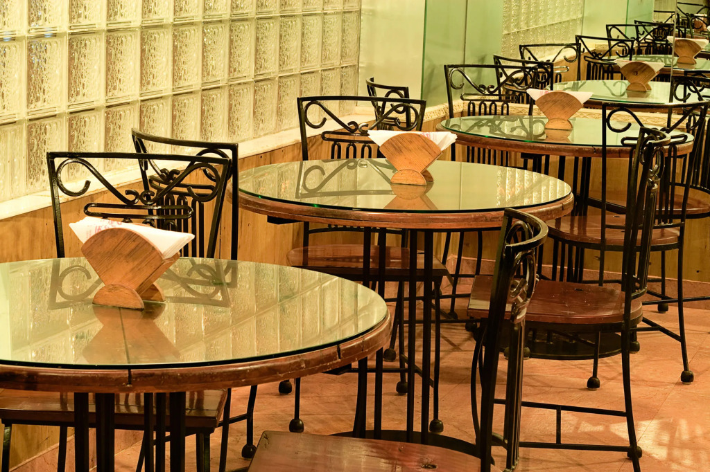 Hotel Lucky Bandra