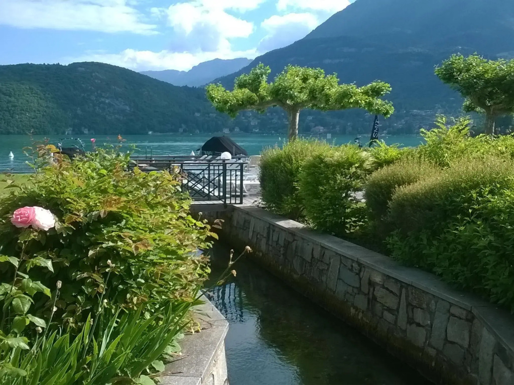 Reflets du Lac Annecy, Baie des Voiles - Vue Lac - Terrasse - Plage & Parking Privés