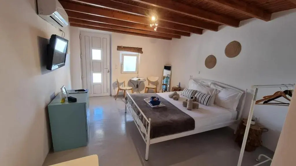 Mykonian Studio Angelo