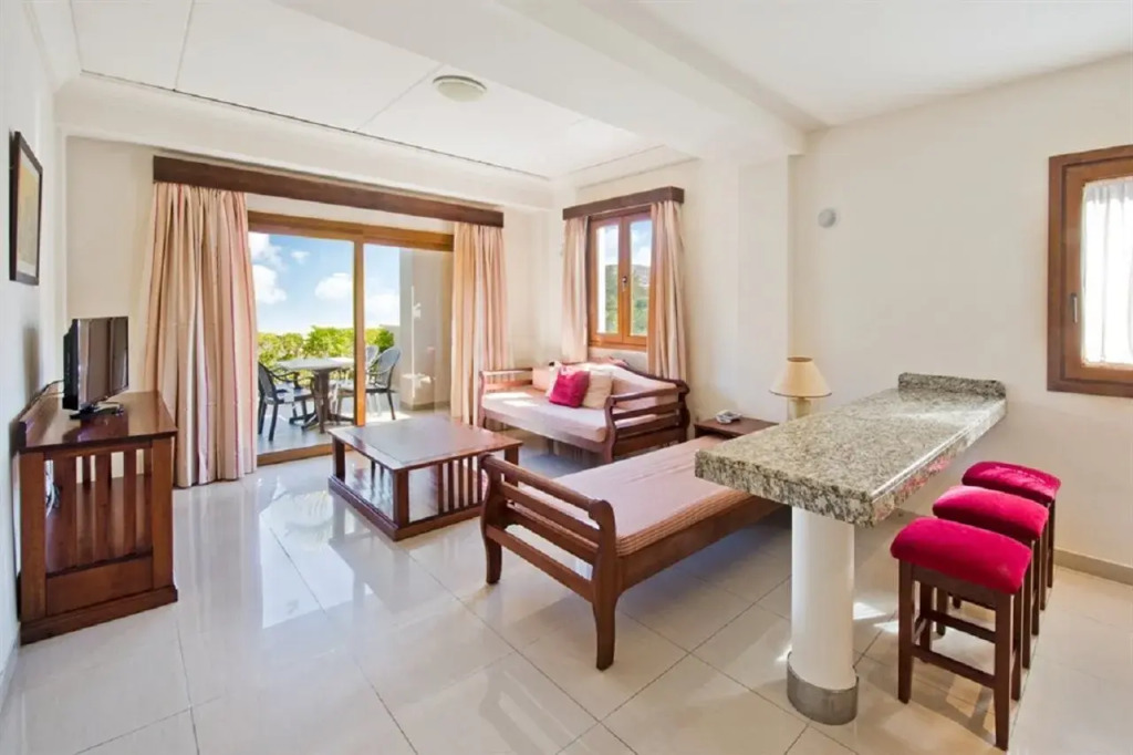 Marylanza Suites & Spa