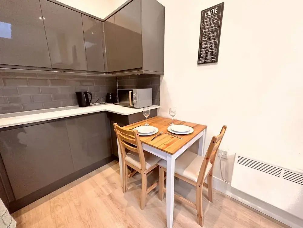 Charming Duplex 10min to London Bridge, Quiet