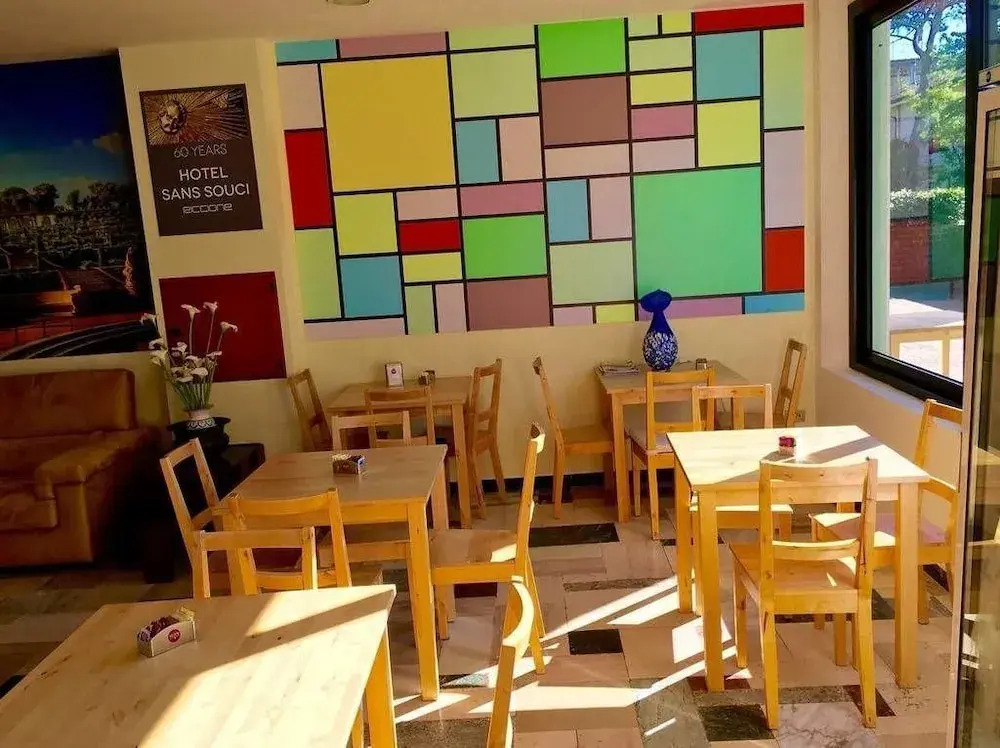 Hotel Sans Souci