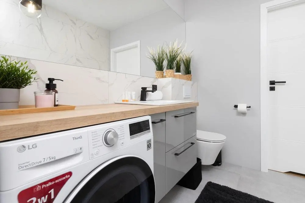 Butterfly Apartment by Renters