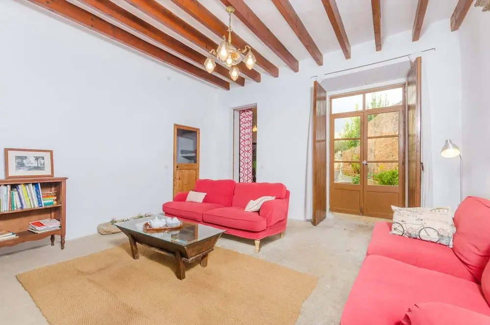- House In