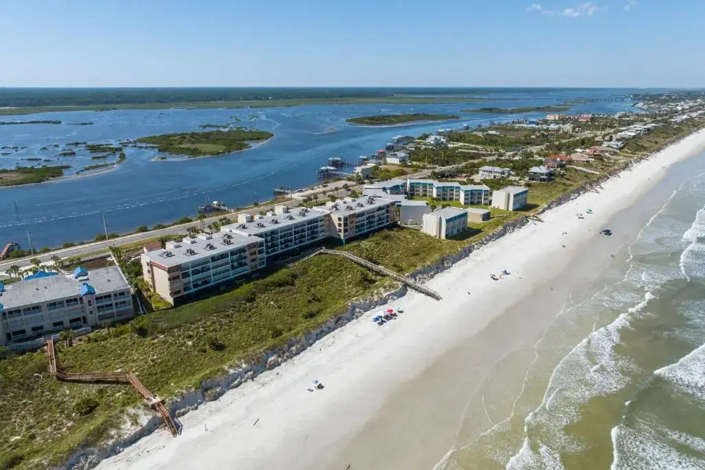 Windjammer 403, 2 Bedrooms, 4th Floor, Ocean Front, Elevator, Sleeps 6