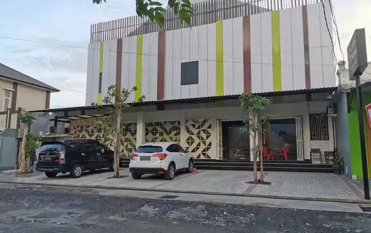 Lucky Hotel