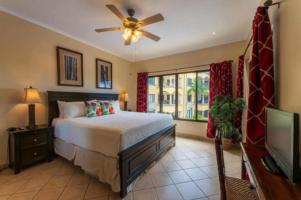 Sunrise 38- Ocean View 2 BR condo, Steps to the Beach