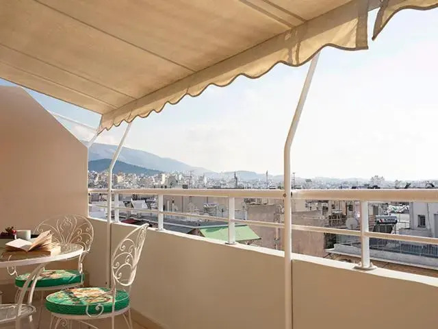 ATHENS Tower 2 BDRs / 2 BATHs luxury roof top residence