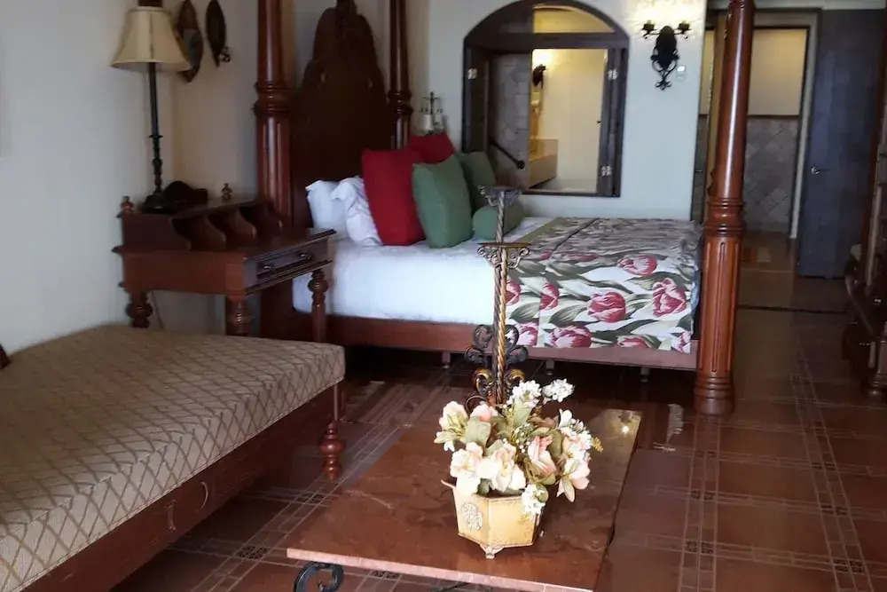 Best 2 BR Apartment in Cabo San Lucas
