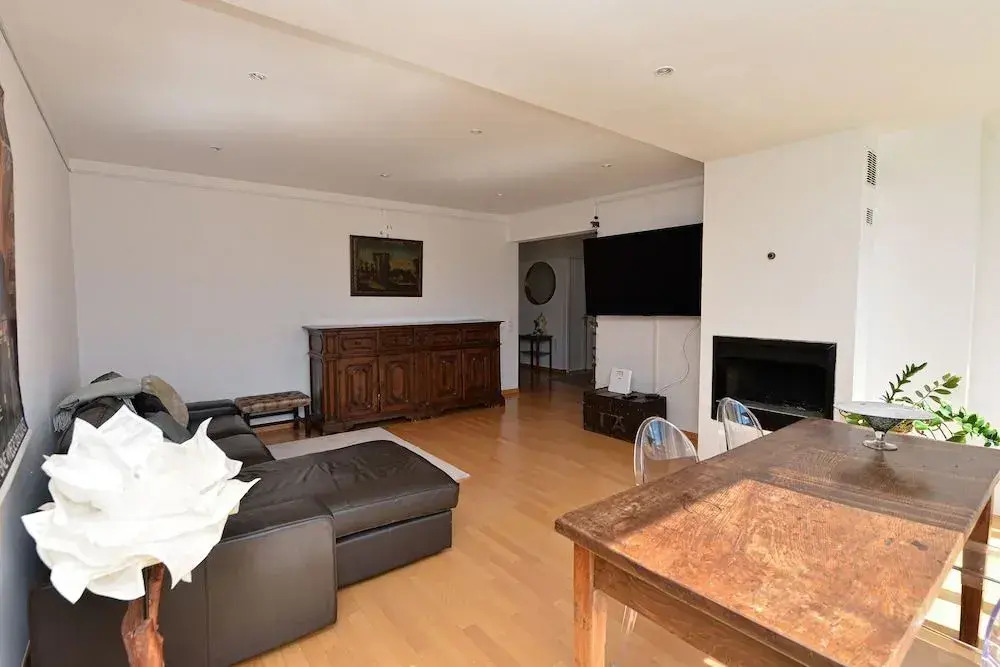 Luganos Hills Apartment