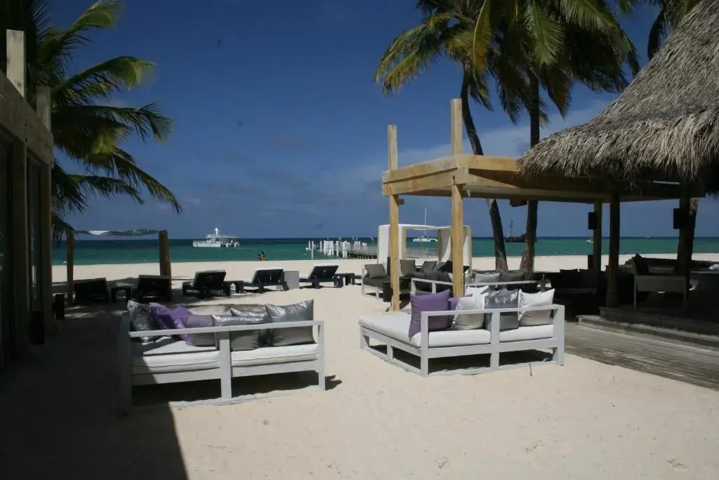Bavaro Green