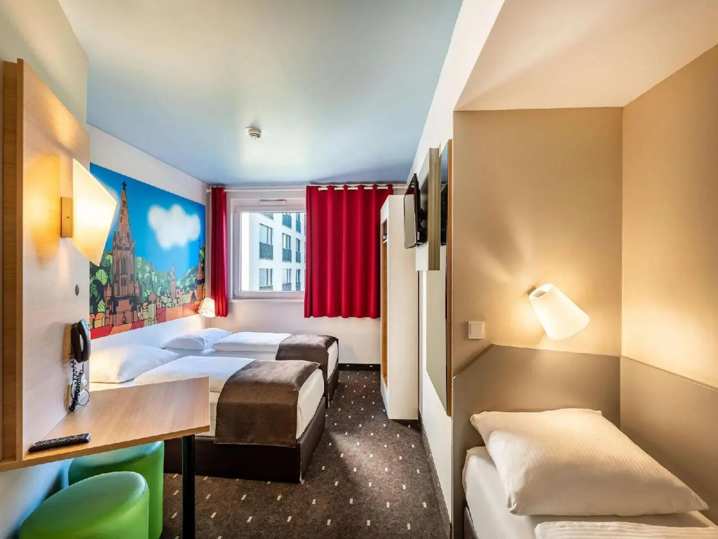 B&B Hotel Freiburg-Süd