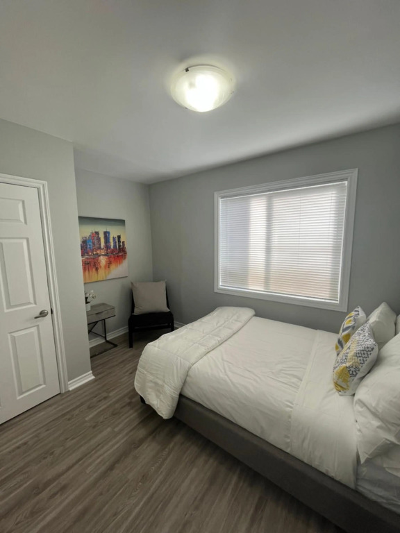 Cozy location, 10 mins from Downtown Ottawa