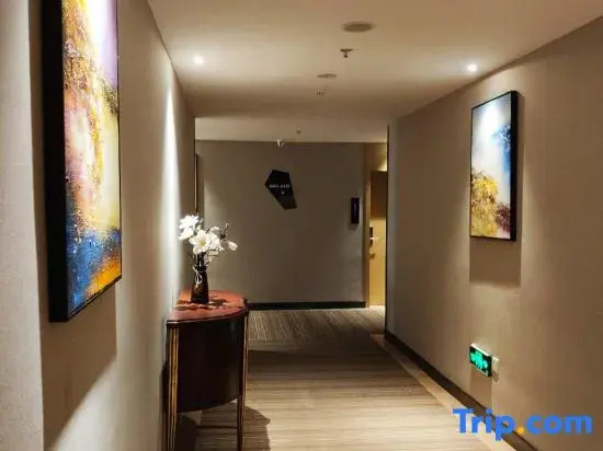 Yimei Hotel (Zhengzhou International Trade 360 Zoo)