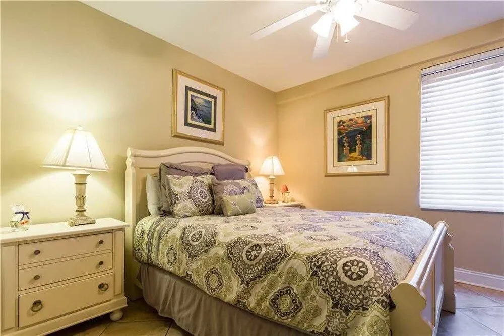 Broadmoor 105