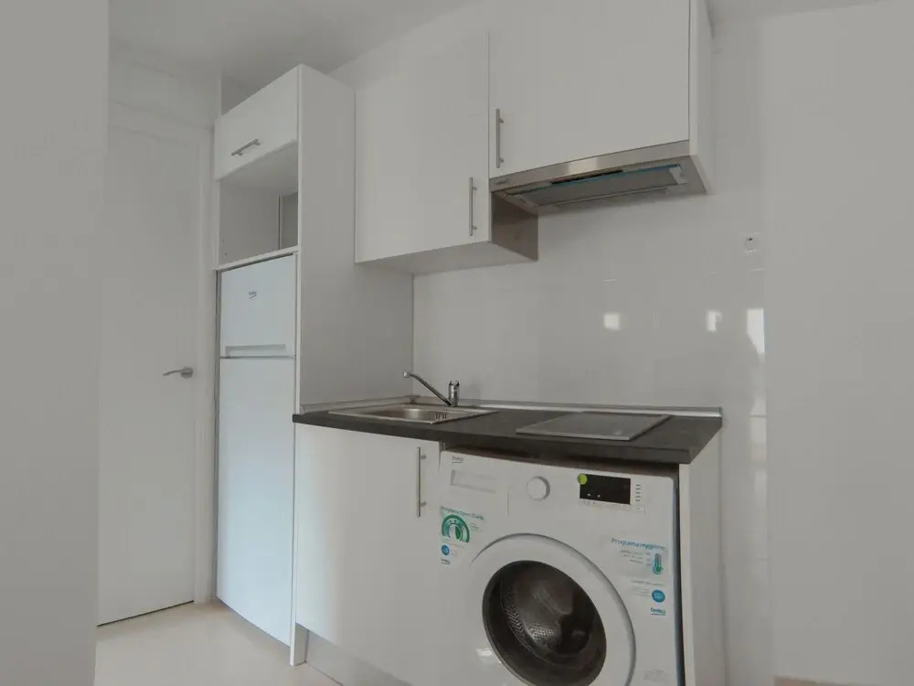 Apartamento exterior de 2 Habitaciones cercano al parque Olof Palme AP4