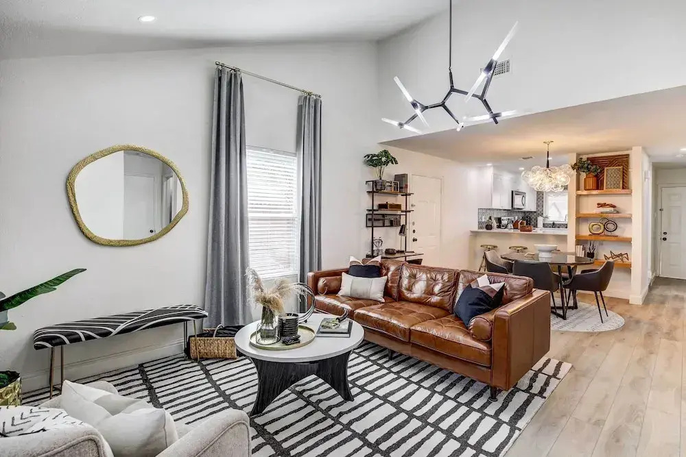 Stylish Allen Home near Watters Creek Village