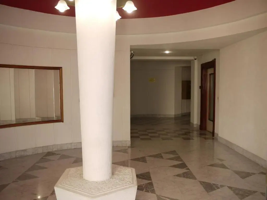 Dream - a studio flat with balcony at 300m from the beach