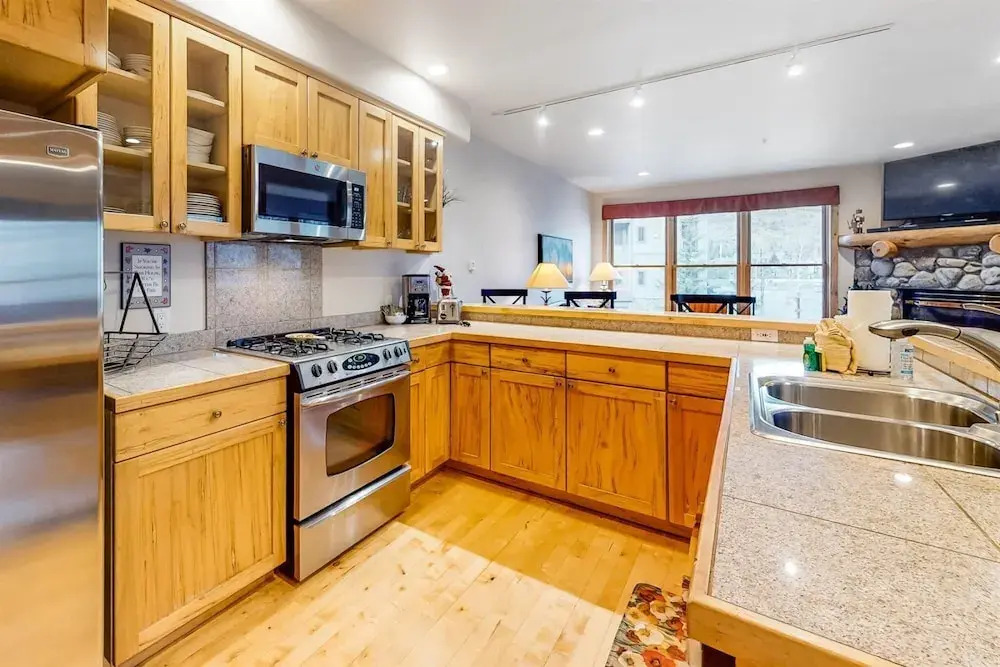 Family - Friendly 3 Bedroom In River Run Village With Mountain View
