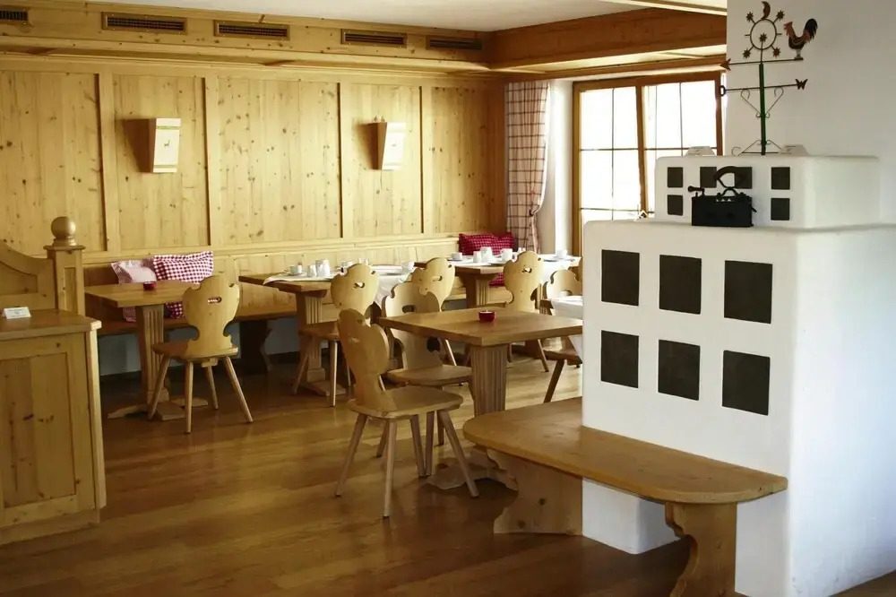 Chalet in Fiss With Sauna and Mountain Views