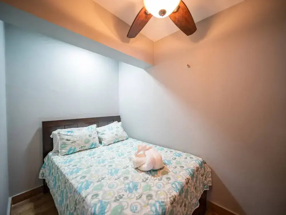4br Penthouse With Rooftop Pool In Sosua Strip!