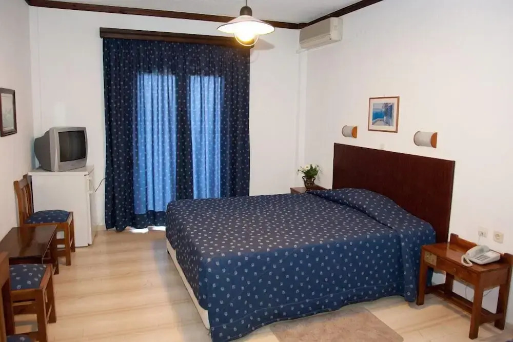Lena Beach Hotel