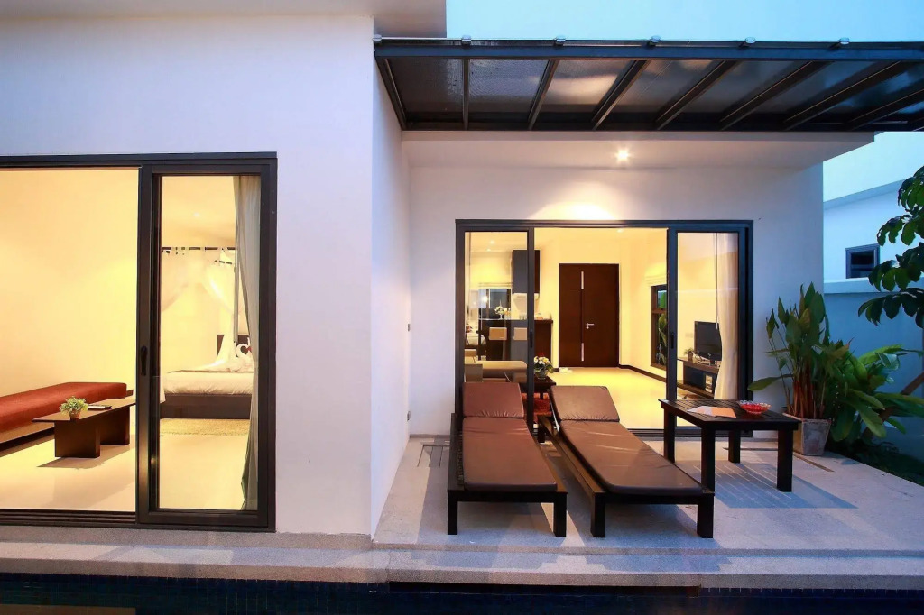 Honeymooner Pool Villa@Seastone