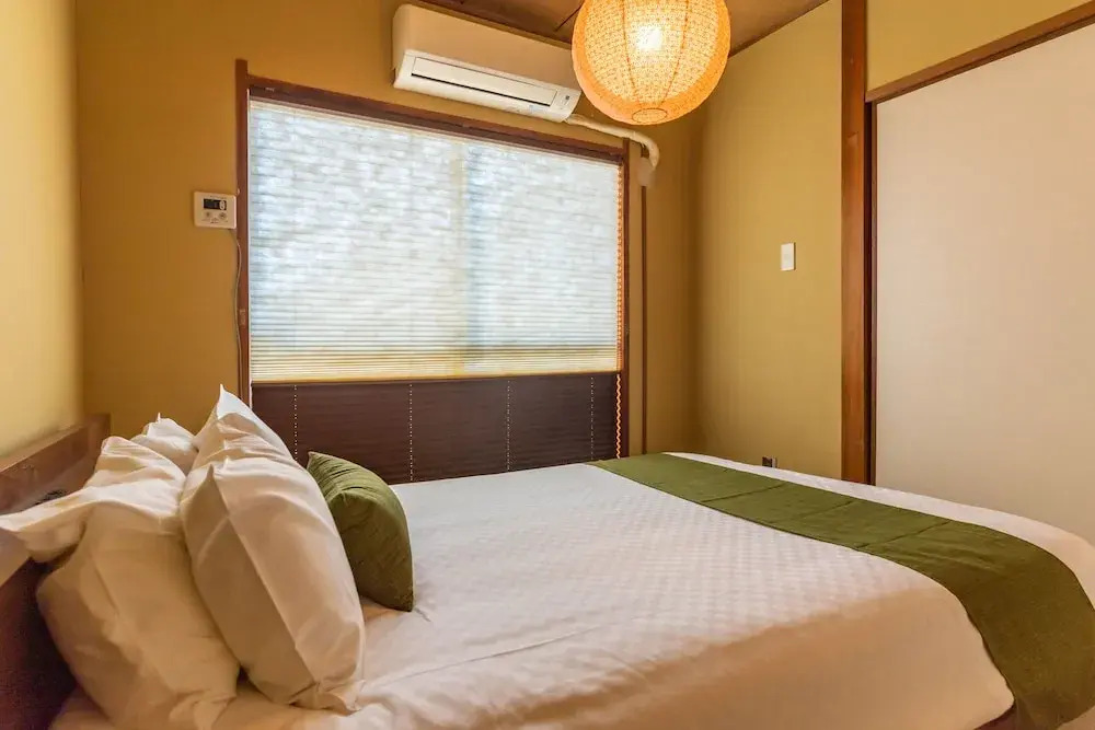 Bijou Suites Pieces