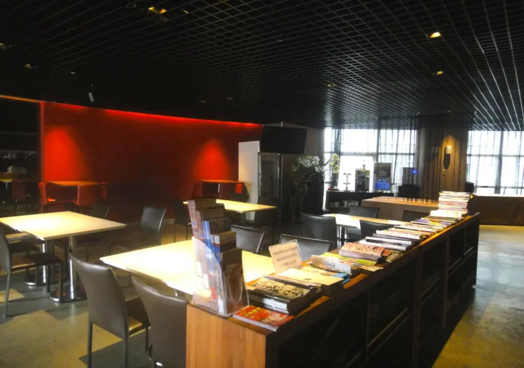 CHECK inn Taipei Xinyi
