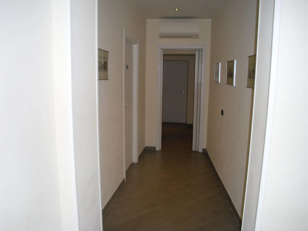 Cesar Vatican Rooms