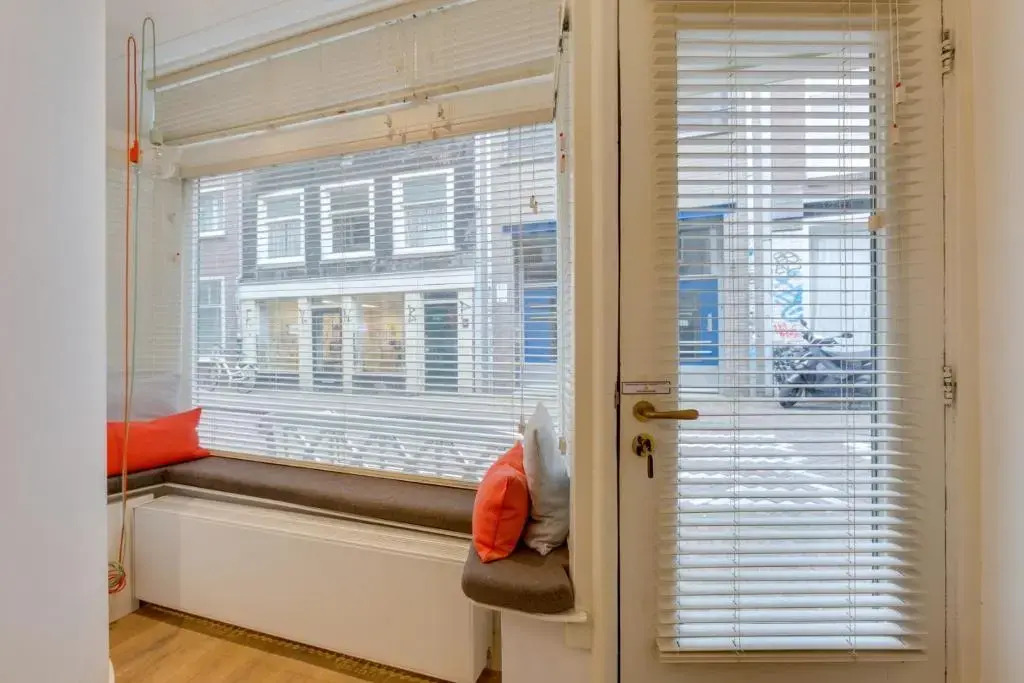 Luxurious Studio Jordaan Couple Getaway