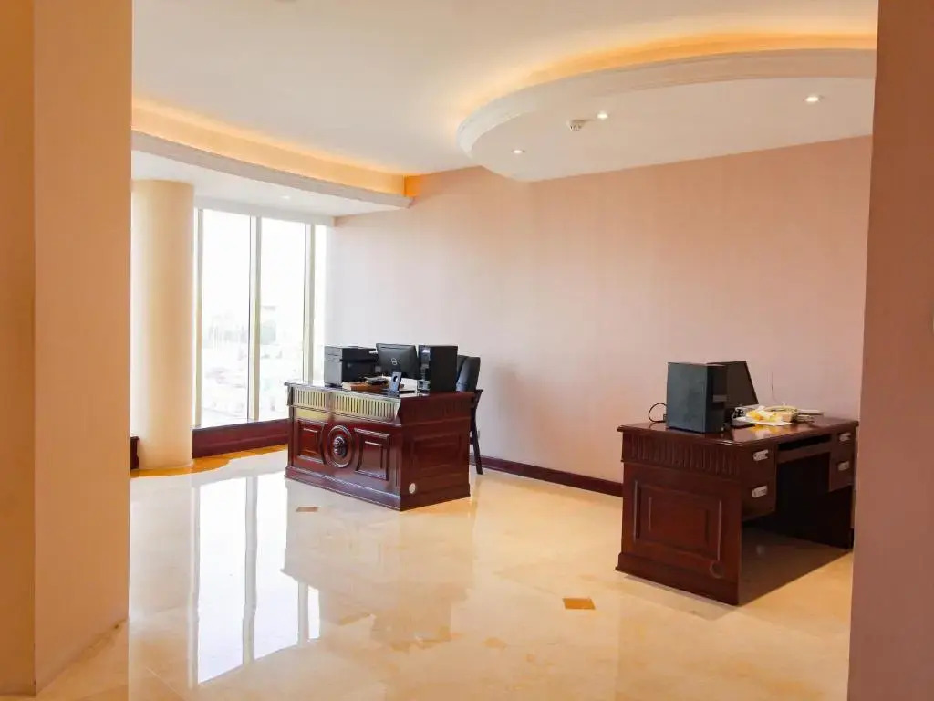 The Business Hotel By Seafront فندق ذا بيزنس
