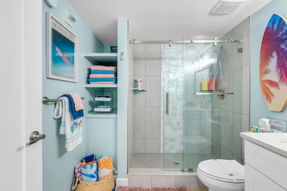 Barefoot Beach Resort F106