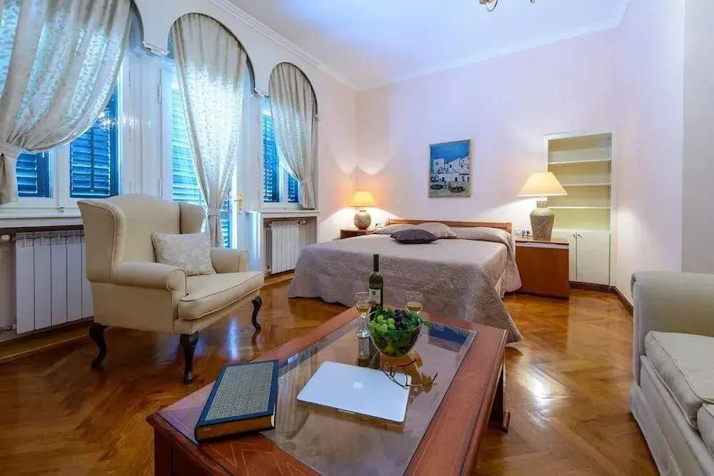 Villa Mediteran