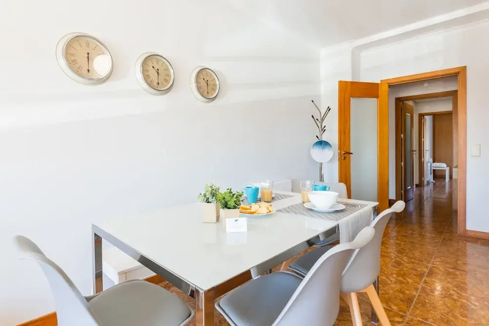 Aguda Beachfront Apartment