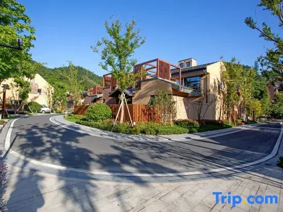 Maple Villas Resorts