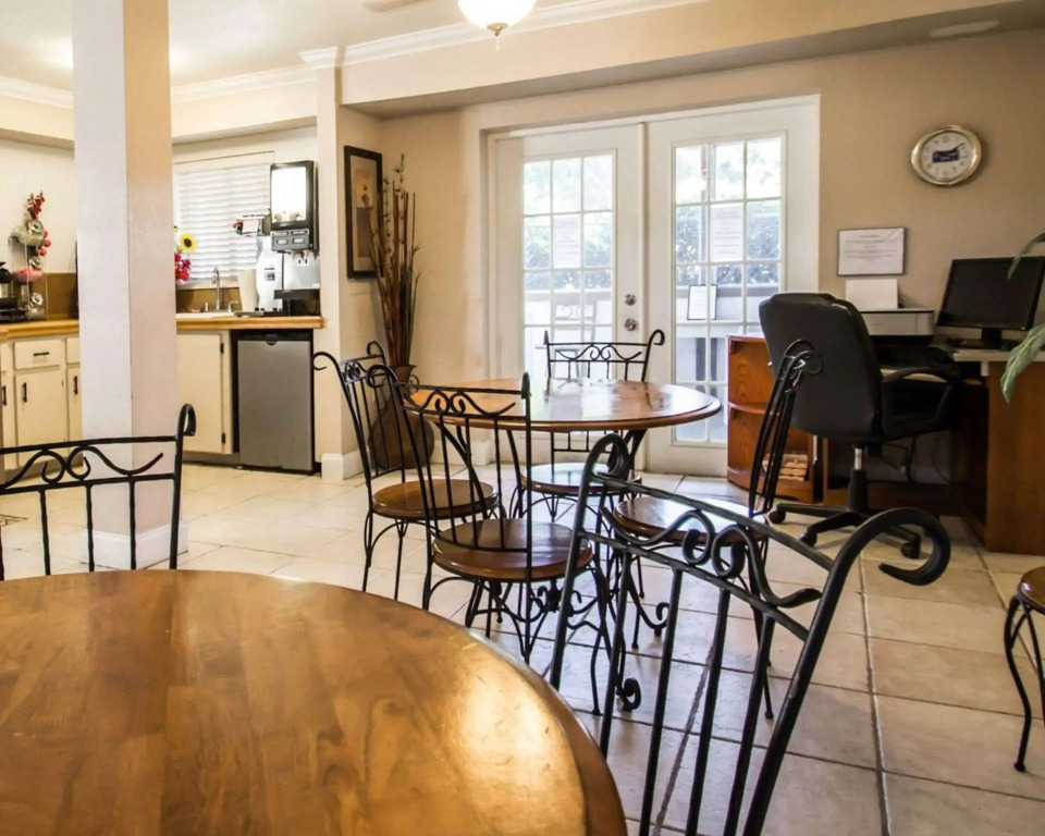 Rodeway Inn Apopka South