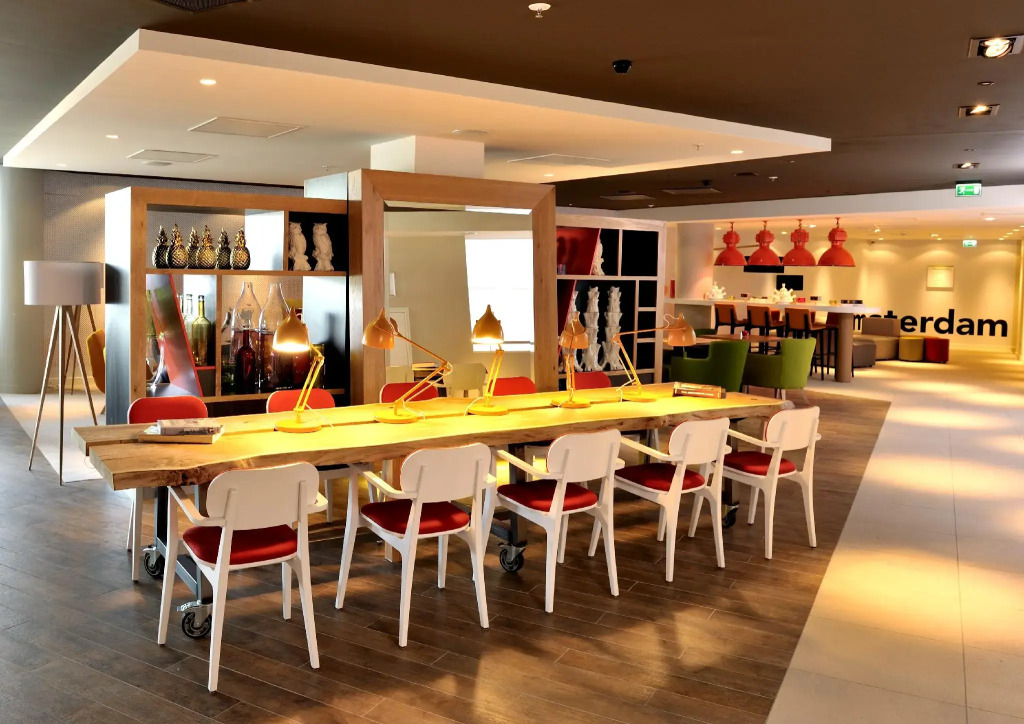 Holiday Inn Express Amsterdam Arena Towers by IHG