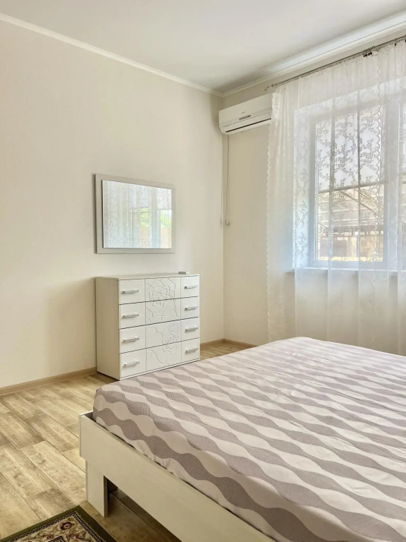 Дом с бассейном на Восточной 50Б