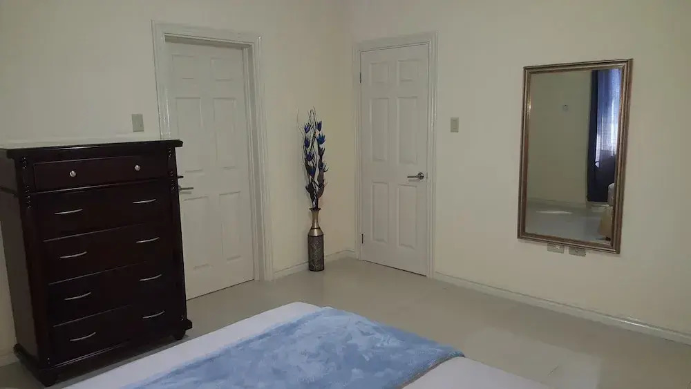 Executive Suites - Palms of Ottawa