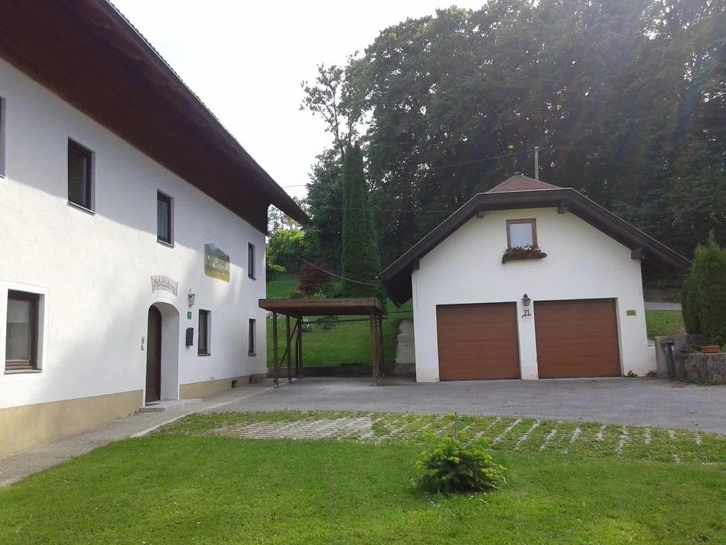 Villa Tora Apartments