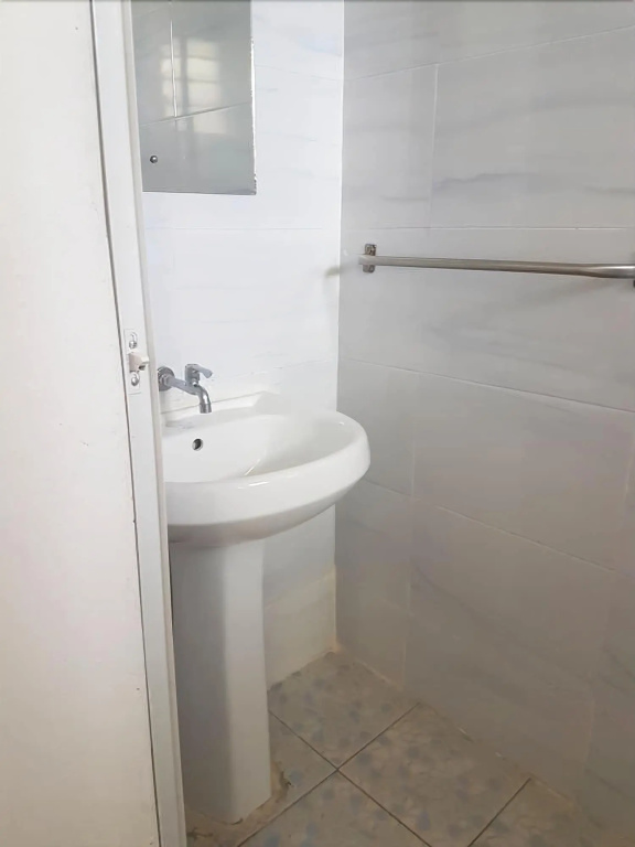 Golden Guest House- Miritini