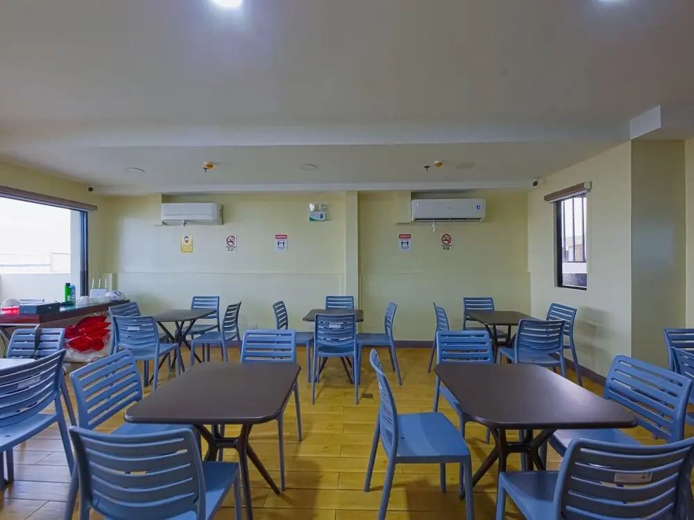 OYO 818 The Budget Inn