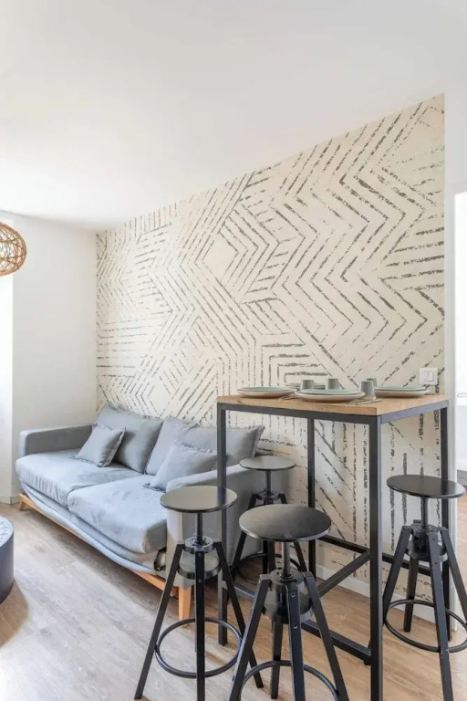 Charming 1 Bed/4floor Apartment Marseille Notre Dame Du Mont