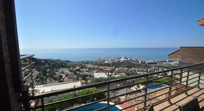 Villa Carrer Trinitat by HelloApartments